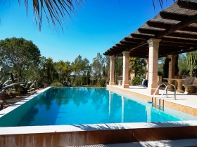 Reserved! Beautiful finca with beautiful mountain views and guest apartment